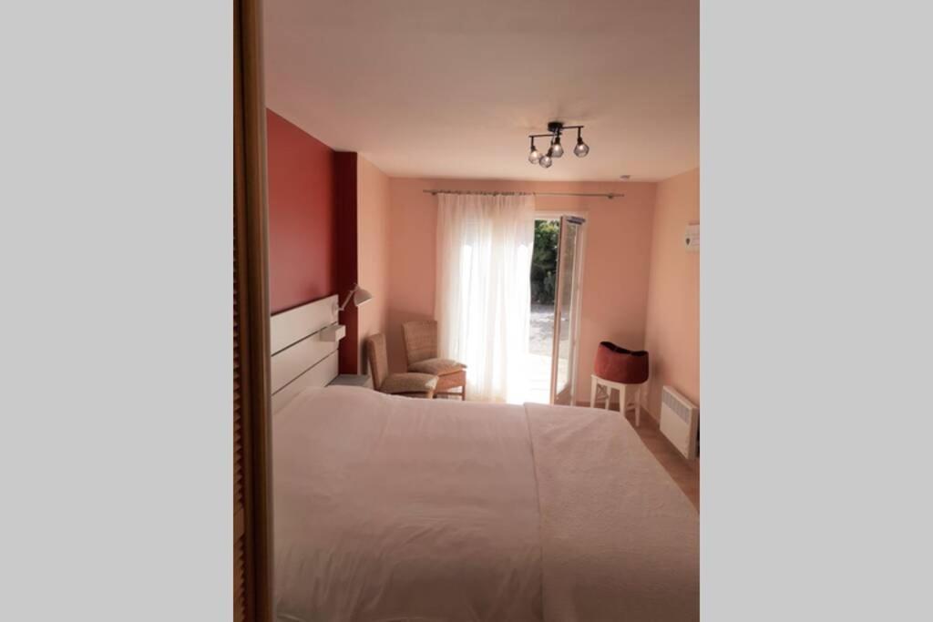 Gîte provençal indépendant avec piscine chauffée : LE SUY BIEN Flayosc Extérieur photo