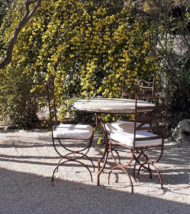 Gîte provençal indépendant avec piscine chauffée : LE SUY BIEN Flayosc Extérieur photo
